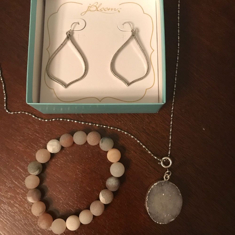 Accessory set